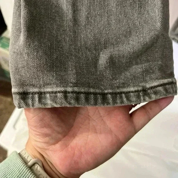 Levi’s Signature Black Label 38x30 Slim Straight Leg Gray Jeans - Picture 3 of 10